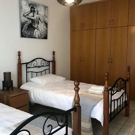 Elin Apartment