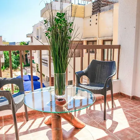 Elin * Agia Napa